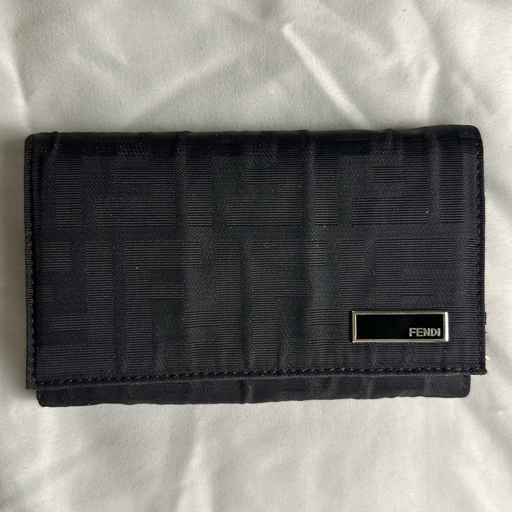 New Authentic Fendi Wallet in Box